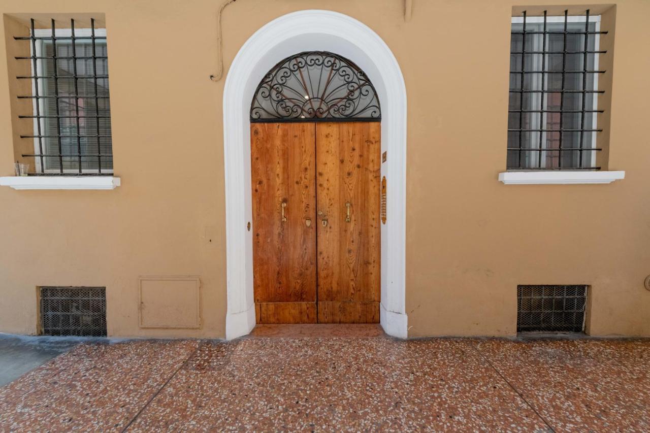 Apartament Realkasa La Finestrella Sui Portici Bolonia Zewnętrze zdjęcie